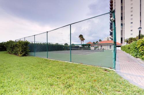 Apartamento Lighthouse Towers Condominium