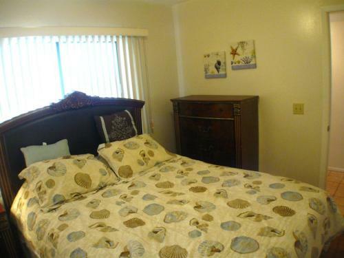 Apartamento Reef Club Luxury Beachfront Penthouse Condo