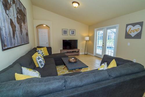 4 Bd With Spa And Games Room 15830rhl Villa