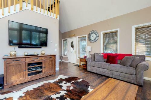 285 Randall Farm