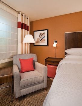 Hotel American Business