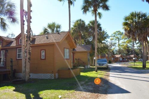 Crystal Isles Cabin 6