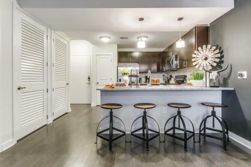 Apartamento Uptown Victory Park 1203