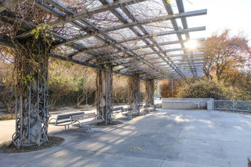 Apartamento Elegant & Spacious | Minutes To Dallas Market Ctr
