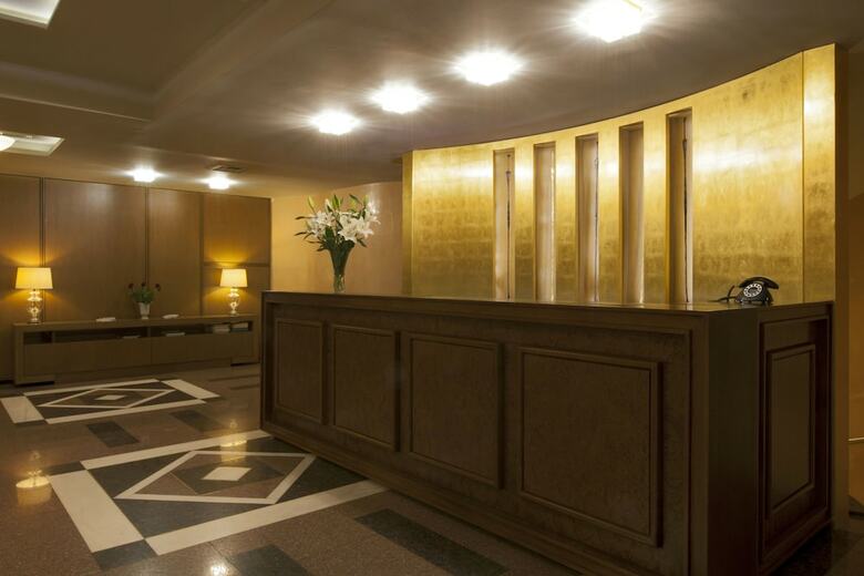 Hotel Electra