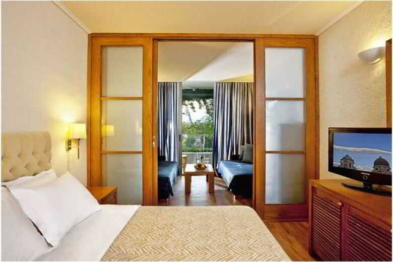 Hotel Kontokali Bay