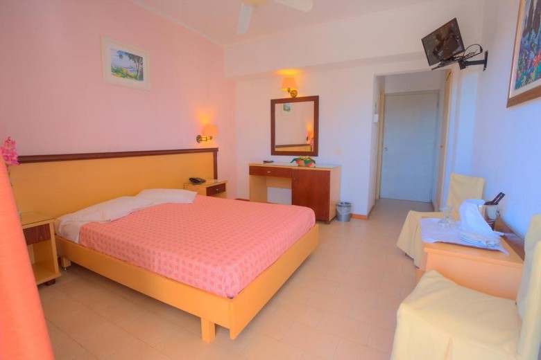 Hotel Livadi Nafsika