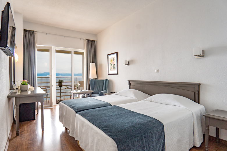 Hotel Louis Ionian Sun