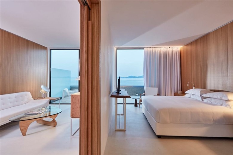 Hotel Nissaki Beach