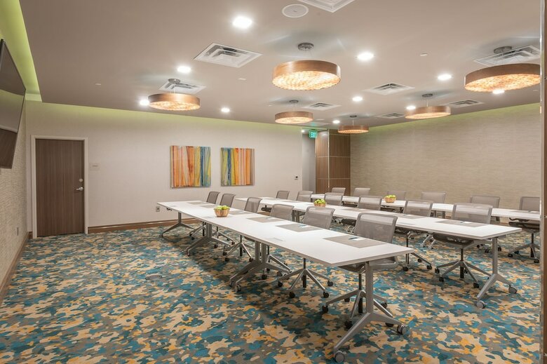 Hotel Element Dallas Downtown East