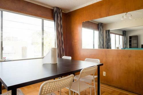 Private Unit / Private Bathroom Near Bart & Sf