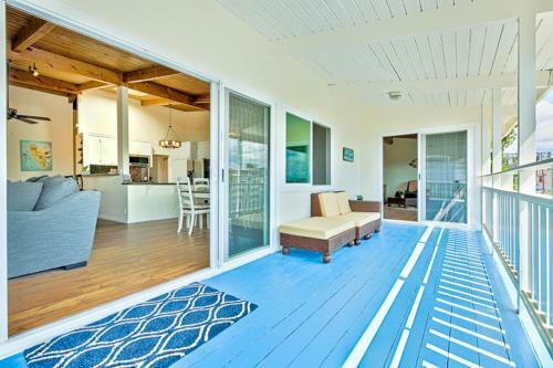 Dp-338 - Hillside Getaway Two-bedroom Holiday Home