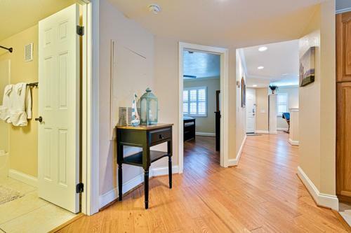 Dp-4 Ritz Pointe Condo Two-bedroom Apartment
