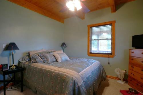 Horseshoe Lodge