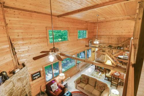 Otters Den Four-bedroom Chalet