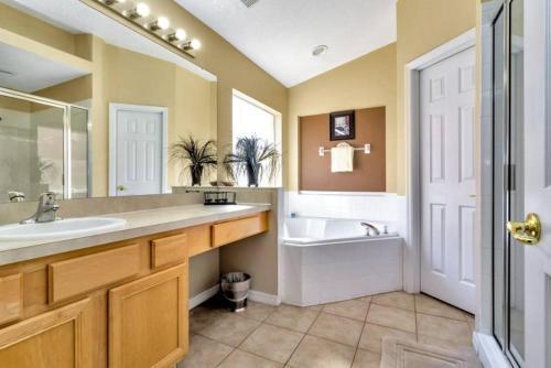 Paloma Home 316