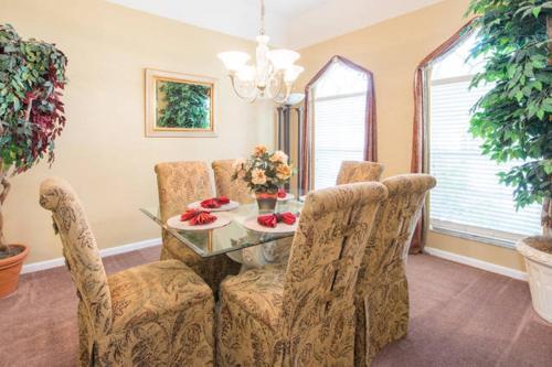 550 Prestwick Villa #50574