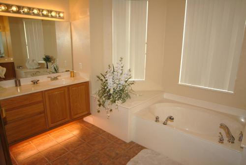 Southern Comfort Villa