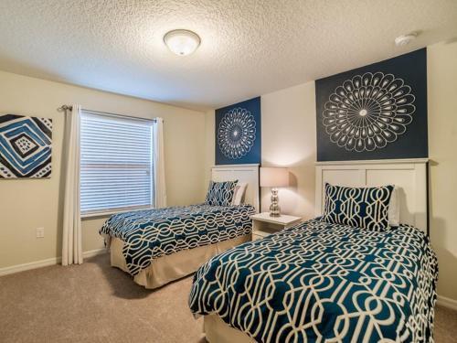 Rhodes Dwelling 8904