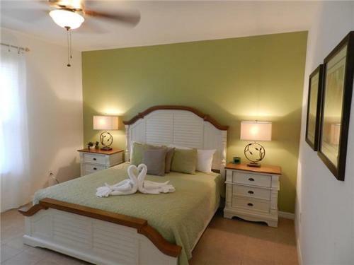 Crane's Roost Villa - Five Bedroom Home