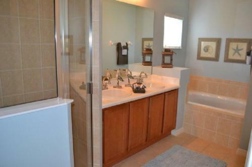 Terri's West Haven Villa - Four Bedroom Home