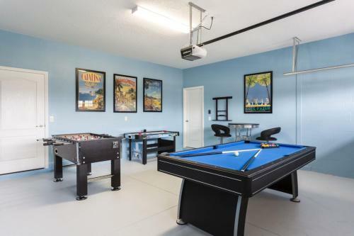 Champions Gate - Eight Bedroom Villa - Cg022