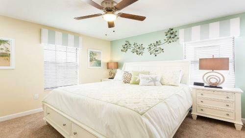 Orlando Disney Champions Gate Resort 23