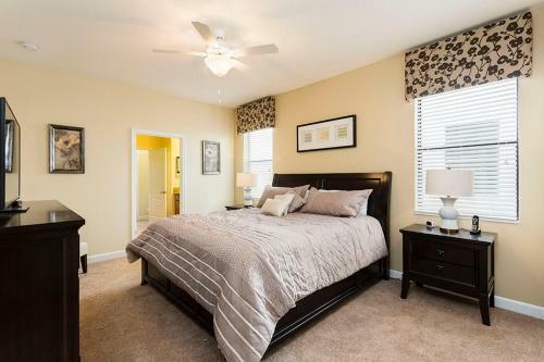 Champions Gate - Eight Bedroom Villa - Cg003