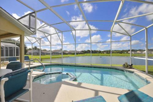 Lakeside Villa Bloomingdale