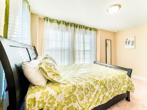 Oak Tree Villa 4127