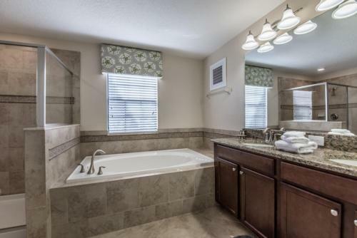 Rolling Fairway Villa 1458