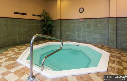 Regal Palms Resort 2122