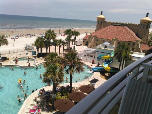 Ocean Walk 2br 2120