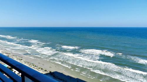 Ocean Walk Resort 1807 - 1 Br