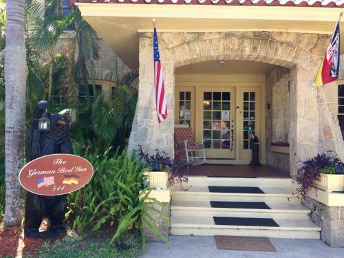 Bed & Breakfast The German Berl� Inn