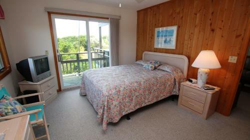 Topside Home