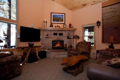 Electra Lake - 761 Spruce Mesa