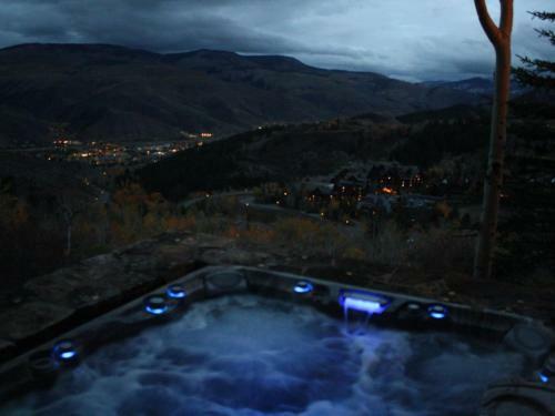 Family Getaway House #1