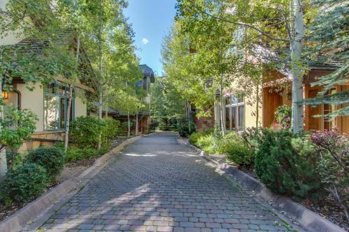 Pinecone Lodge In Arrowhead