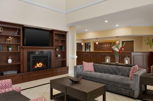 Hotel Ramada By Wyndham Elizabethtown