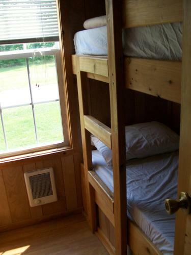 Plymouth Rock Camping Resort Deluxe Cabin 16