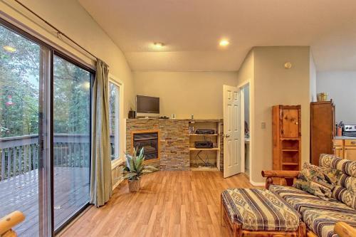 Deer Path Cabin