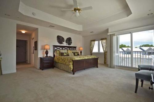 Sunrise Pointe 1-301