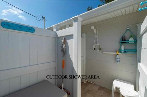 1145 Little Court