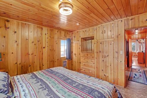 Flower Lane Cabin
