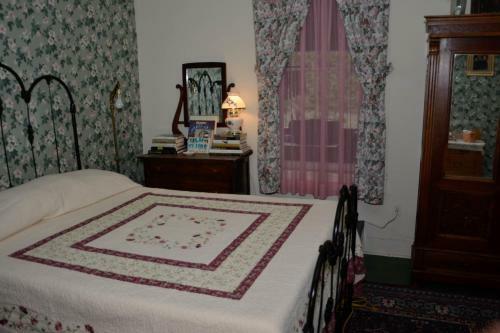 Dunraven Lodge