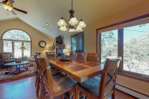 Heavenly Pines Retreat