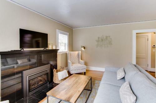 University Cottage