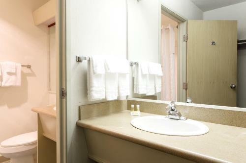 Hotel Days Inn By Wyndham Eugene Downtown/university