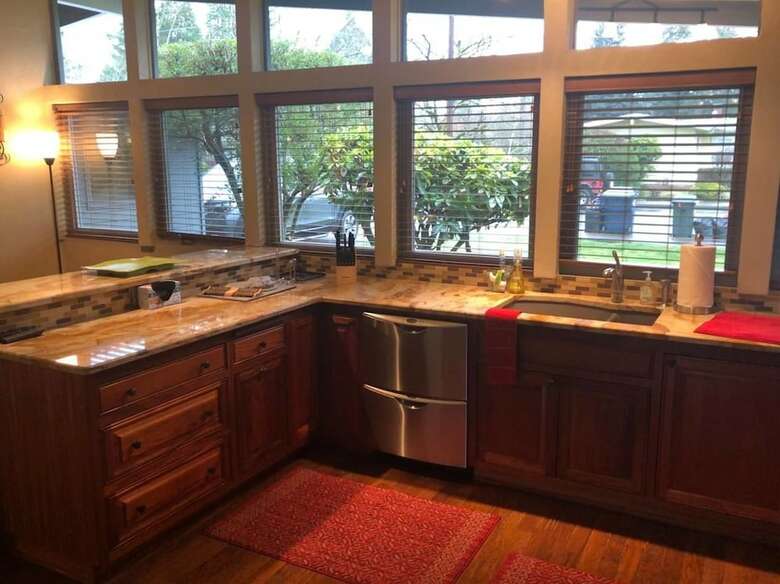 Bailey Lane~2.5 Miles To Autzen Stadium~sleeps 4